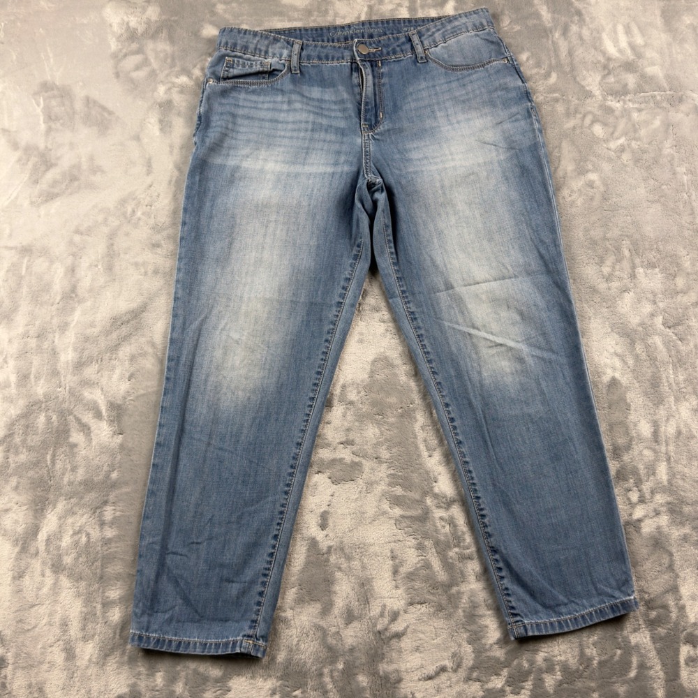 Calvin Klein Jeans Women's W29 Boyfriend Medium Wash Denim Blue Jeans